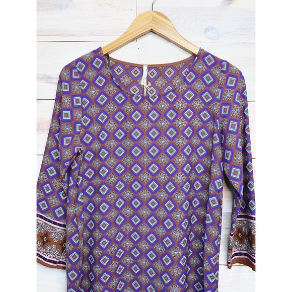 Colorful Geometric Dress - Picture 2 of 4